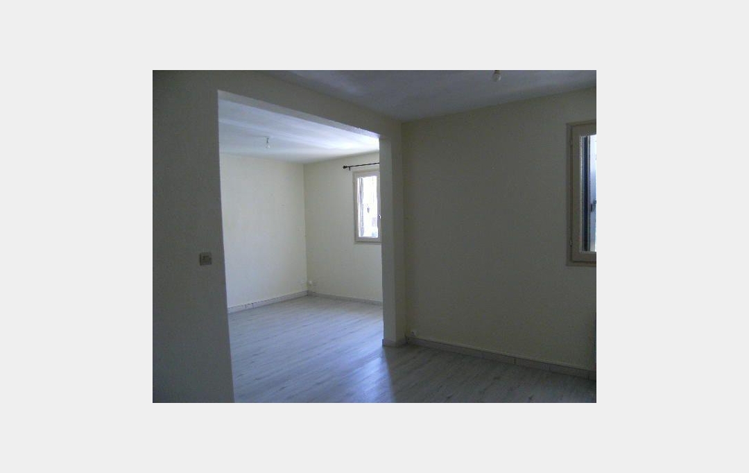 Annonces AVIGNON 84 : Appartement | SORGUES (84700) | 45 m2 | 522 € 
